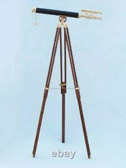 Télescope Debout Antique De Plancher De Laiton De Cru Avec Le Cadeau De Noël De Stand De Trépied