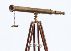 Télescope en laiton antique nautique vintage avec trépied en bois pour observer les oiseaux