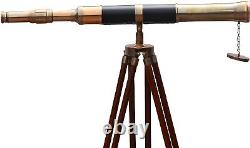 Télescope en laiton vintage avec trépied en bois, barillet unique et viseur nautique