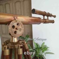 Télescope nautique ancien en laiton de 39 pouces sur trépied en bois
