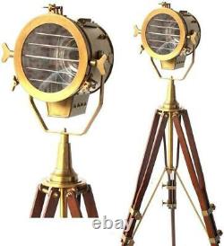 Vintage Laiton Nautique Lampe De Recherche Au Sol Spotlight Lampe En Bois Trépied Lumière