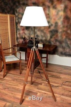 Vintage Nautique Réglable En Bois Trépied Lampe De Plancher Lampe De Salon En Laiton
