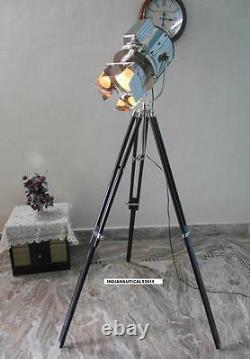 Vintage Spotlight Lampadaire Avec Trépied En Bois Noir Floor Stand Search Light
